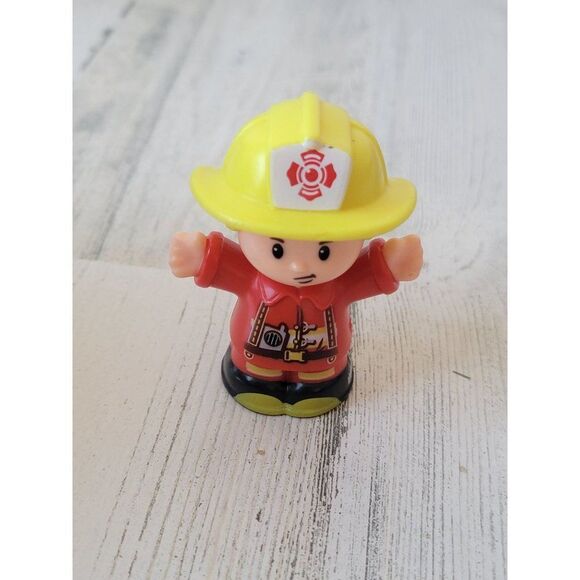 Little People firefighter boy Mattel 2016 doll accessory toy figure - Picture 1 of 5